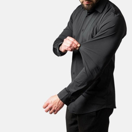 Camisa de vestir lisa de corte cómodo y resistente a las arrugas